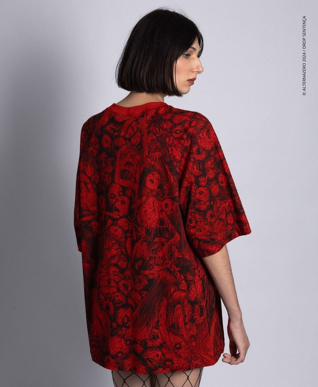 Crimson Apparition | Thread Shade