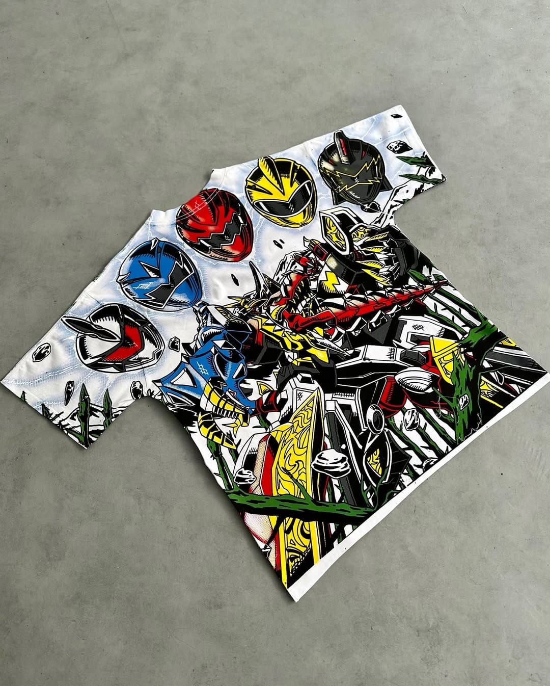 Power Rangers Dino Thunder Oversized T-Shirt | Retro 2000s Streetwear